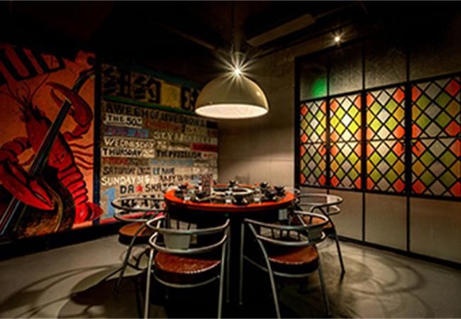 合肥300平火鍋店裝修設(shè)計(jì)需要多少錢？火鍋店裝修實(shí)景案例分析