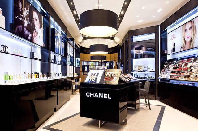 化妝品店怎么裝修？開化妝品店的裝修設(shè)計技巧?