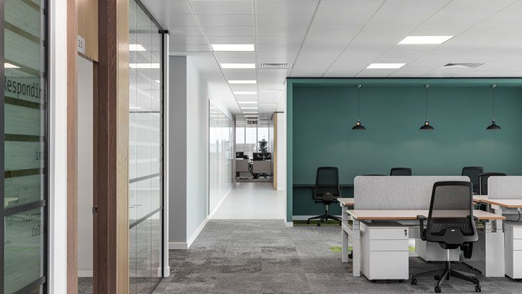 大企業(yè)與小企業(yè)在辦公室設(shè)計(jì)上有什么不同？
