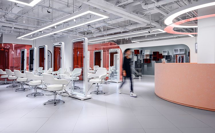 合肥美發(fā)店設(shè)計，如何巧妙利用裝修來吸引顧客主動進(jìn)店?